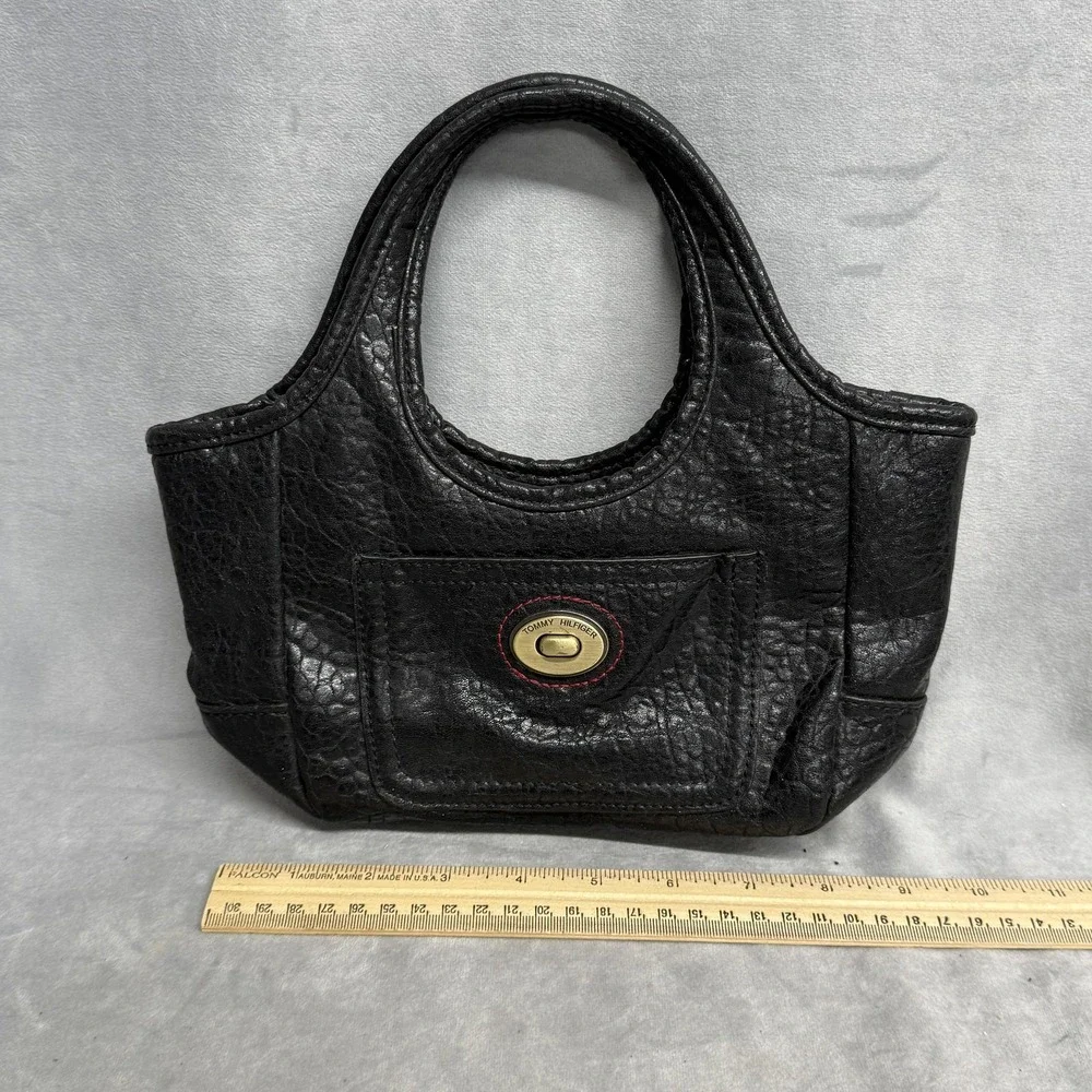 Tommy Hilfiger Handbag Womens Black Pebbled Satchel Top Handle Turn‎ Lock Pocket